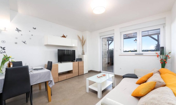 Rosini House | 80 m² House ∙ 2 bedrooms ∙ 6 guests