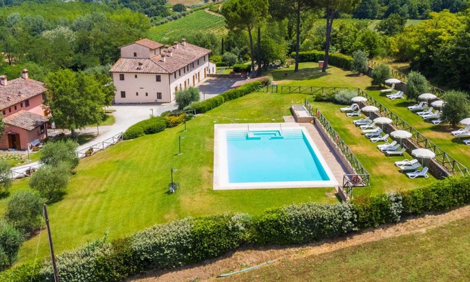 Castelfiorentino Villa | 80 m² Villa ∙ 2 bedrooms ∙ 6 guests