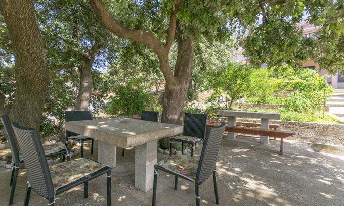 Stanici Apartment | 85 m² Apartment ∙ 2 bedrooms ∙ 6 guests