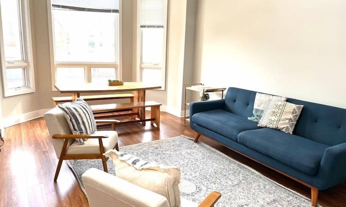 River North Apartment | 870 bldg - 3 Separate Suites in same building