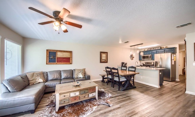 New Braunfels Condo | 88 m² Condo ∙ 2 bedrooms ∙ 6 guests