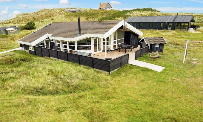 Houvig House | 9 person holiday home in Ringkøbing-By Traum