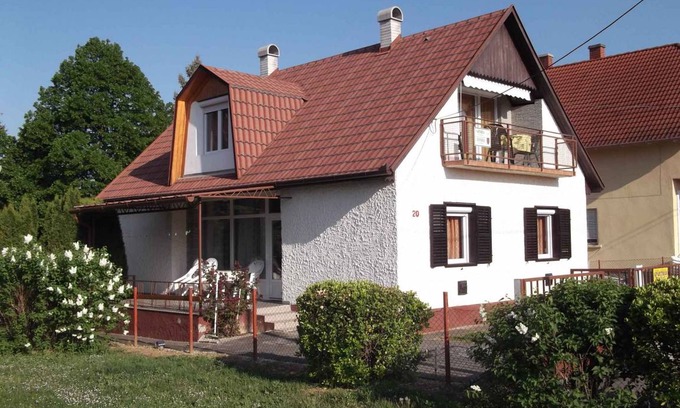 Zalakaros Apartment | 90 m² Apartment ∙ 4 bedrooms ∙ 8 guests