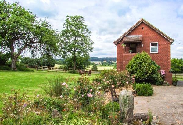 Aymestrey Cottage | 90 m² Cottage ∙ 1 bedroom ∙ 2 guests