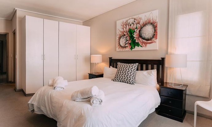 Cape Town City Centre Apartment | 905 Flatrock