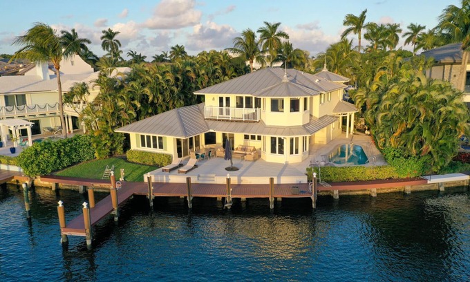 Delray Beach House | 9108 Managed By Brampton Park