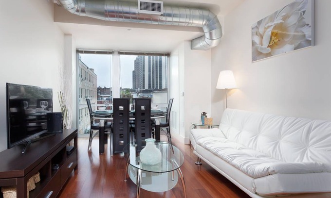 Center City West Apartment | 93 m² Apartment ∙ 2 bedrooms ∙ 5 guests