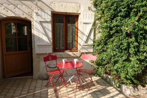 Cour-sur-Loire House | 95 m² House ∙ 3 bedrooms ∙ 6 guests
