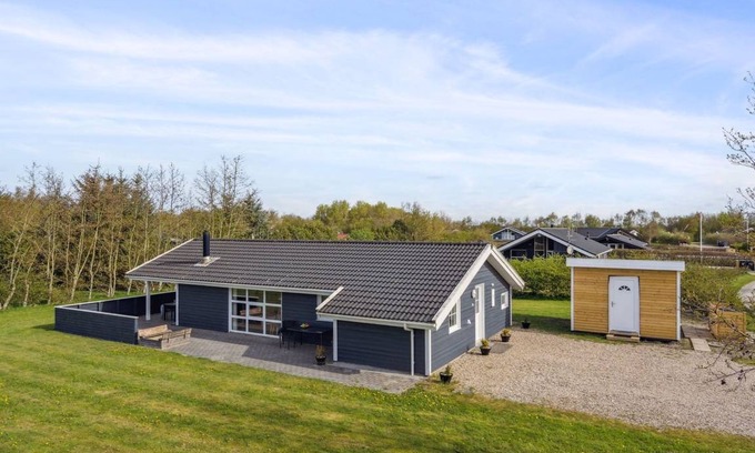 Bork Havn House | 96 m² House ∙ 1 bedroom ∙ 6 guests