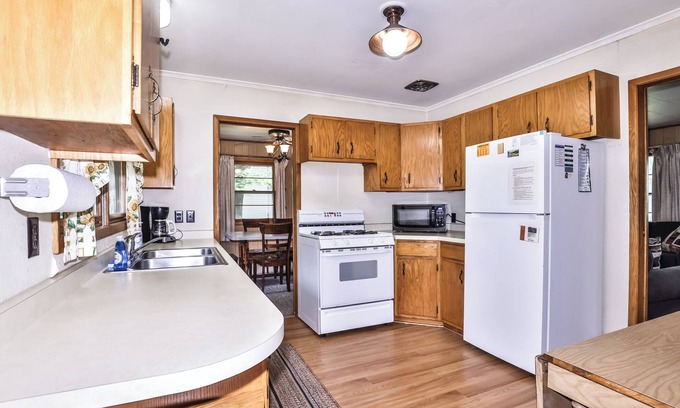 St Germain Cottage | A 5 bedroom vacation home directly on the lake shore
