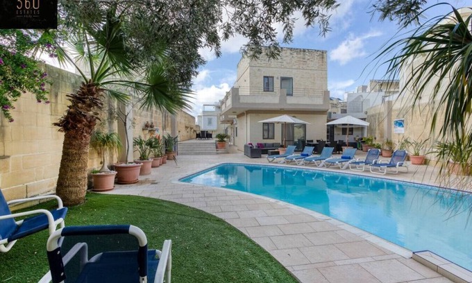 Naxxar House | A beautiful 4BR villa with private pool & deck
