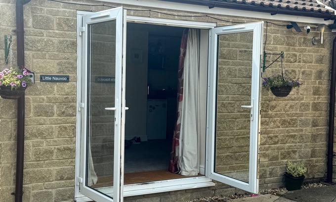 Shoscombe Apartment | A beautiful garden apartment near Bath and the Mendip Hills