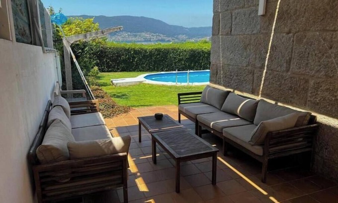 Redondela Ski Chalet | A Casa Da Praia.