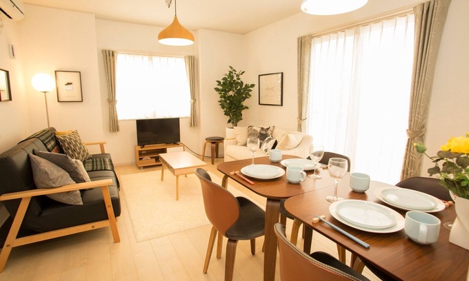 Agena House | A convenient location for sightseeing and staying/Uruma Okinawa