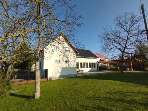 Sarospatak Villa | A Fogadó Üdülőház