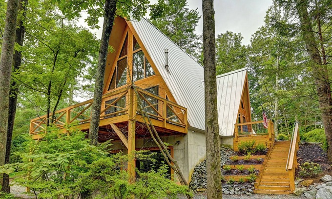 Valley Hill Cabin | A-Frame Nest: Modern A-Frame | 3BR + Loft | Hot Tub & Fireplace