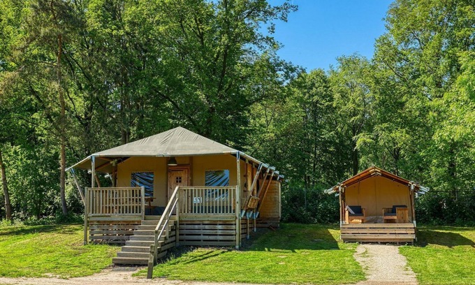 Zeewolde House | A Glamping Lodge with extra sleeping tent