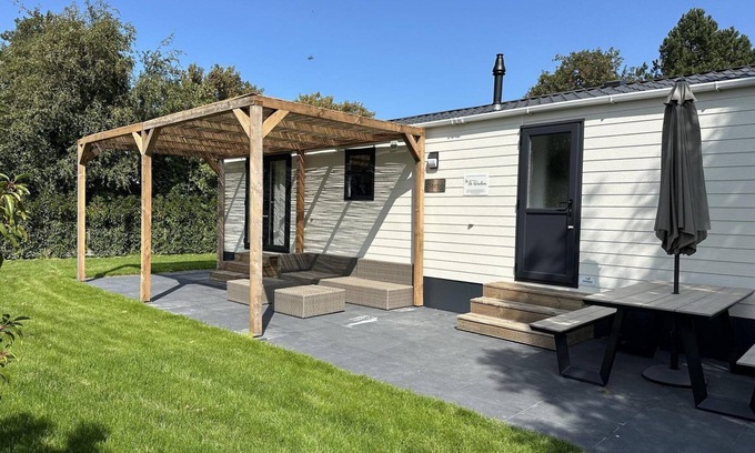 Sint Maarten House | A high-quality chalet with terrace and spacious garden