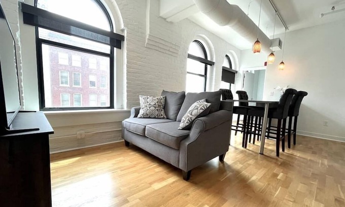 Old Market Apartment | A historic 1,000 square foot loft in the heart of the Old Market with Howard Street view
