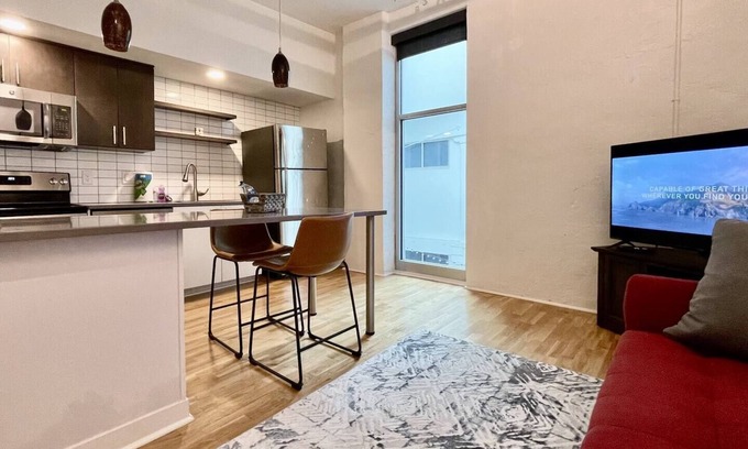 Downtown Omaha Apartment | A historic 700 square foot Atrium loft in the heart of the Old Market