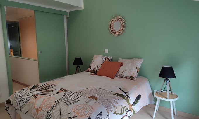 Rocroi House | A la belle étoile House in Rocroi town center