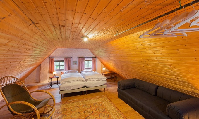 Steinakirchen am Forst House | A little gem on the edge of the forest