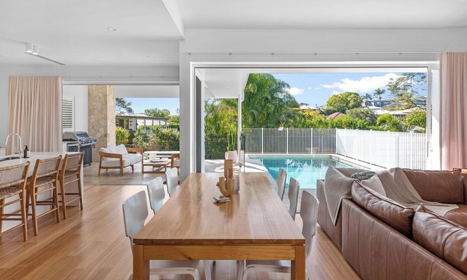 Camp Hill House | A Luxury Escape! ~ 4 Bed House ~ Camp Hill