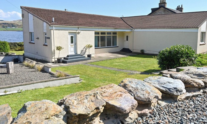 Tighnabruaich Cottage | A perfect escape for families or groups of friends.