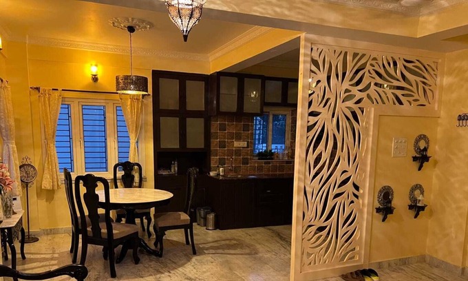 Kolkata Apartment | A quaint and sublime 3BR/4BA duplex apartment