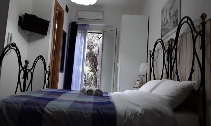 Mola di Bari House | A San Domenico N 78