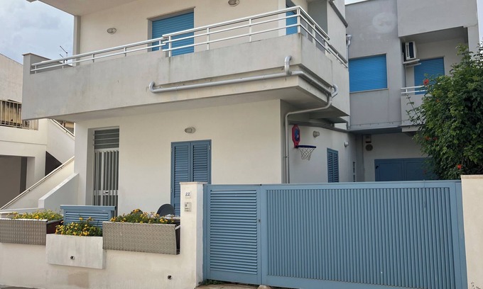Scoglitti Apartment | A stone's throw from the sea