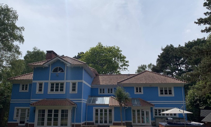 Canford Cliffs House | A Stunning Italian Styled Mansion near Sandbanks