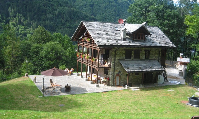Scopello Villa | A very beautiful chalet in the nature of the forest "Baita Neva"