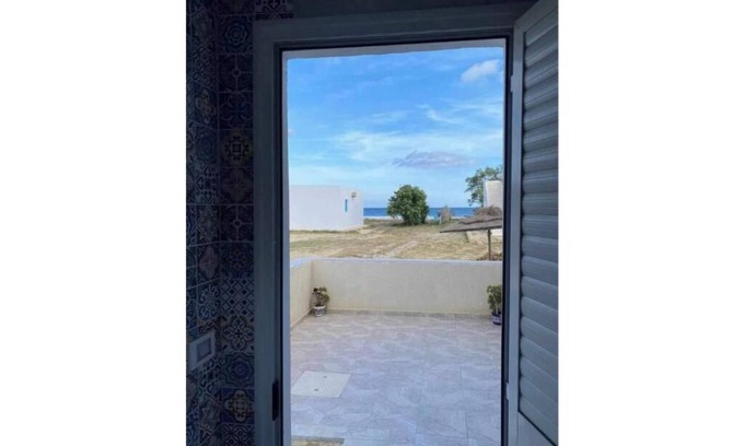 Kerkouane Villa | A villa on the waterfront