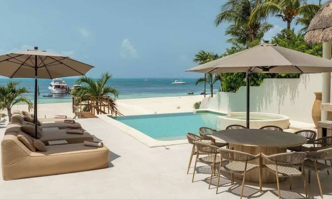 Punta Cancun Villa | AB del Mar | 7BR | Luxury Beachfront Villa