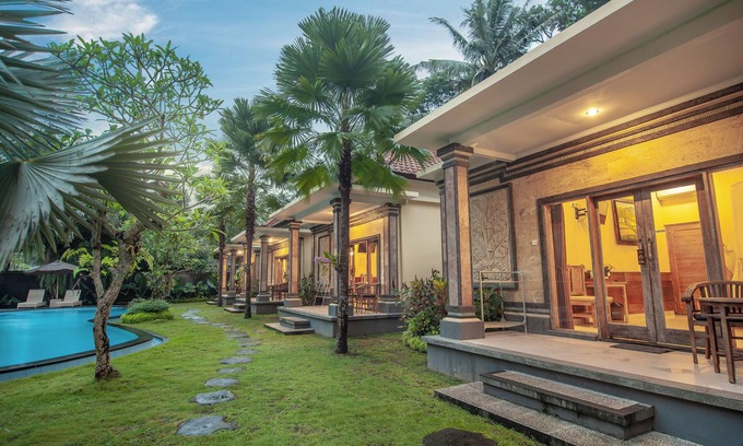 Lodtunduh Cabin | Abhirama Villas and Spa
