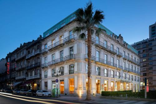 Vigo Hotel | AC Hotel Palacio Universal by Marriott