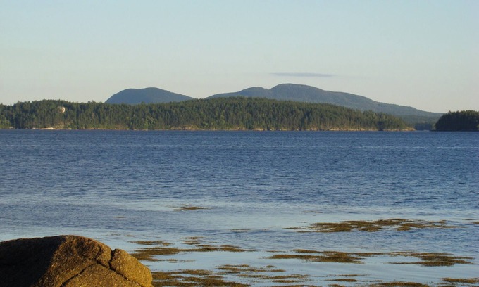 Trenton House | Acadia National Park TWO Seaside adjacent Houses! Sleeps 20 15 min to Acadia!