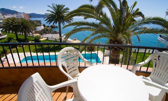 Nerja City Centre Apartment | Acapulco Playa 34 Menyber