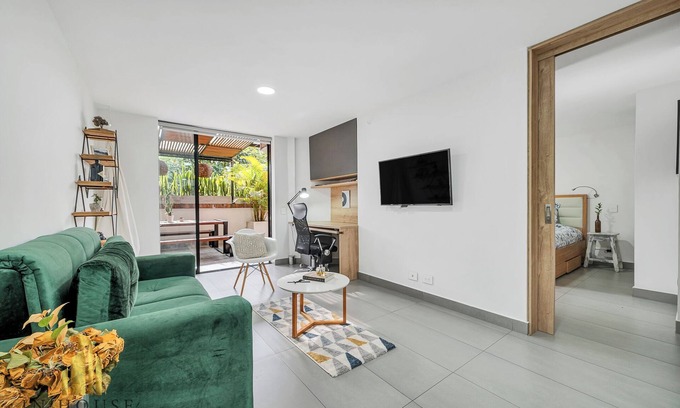 Los Naranjos Apartment | Acogedor apt con terraza tranquila/BBQ - Mónica 202