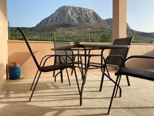 Archea Korinthos House | Acrocorinthos House