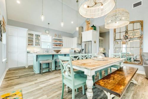 Surfside Beach House | Across from Jetty Park and Best Ship Watching