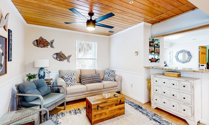 Fort Myers Beach House | Across street from Gulf with balcony & central AC - dog/snowbird-friendly