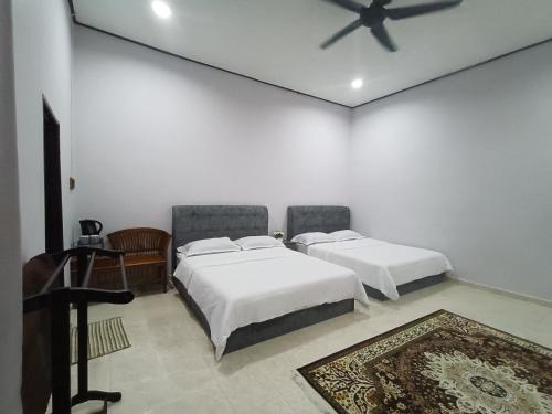Dungun District House | Adamia Roomstay in Dungun 01