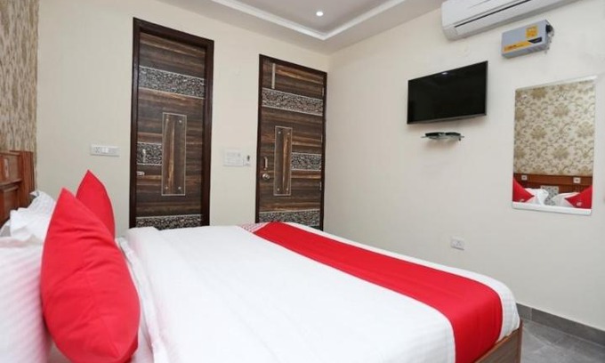 Mahipalpur Extension Hotel | ADB Rooms Hotel G Capital
