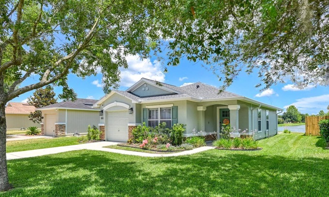 St. Augustine House | Adorable Home in World Golf Village, Pool, Fitness, Lake, min. from St. Augustine and Beaches!