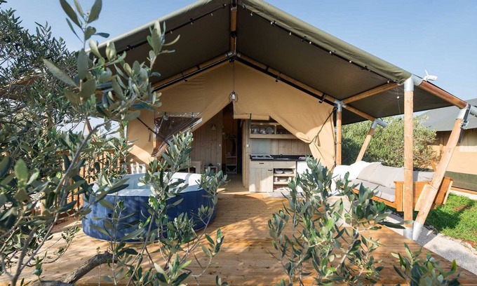 Donje Selo Villa | Adriatic Heritage Glamping No.1