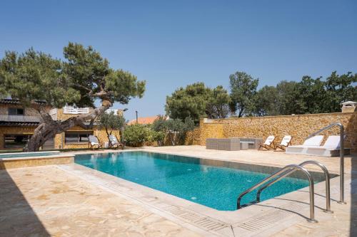 Anavyssos Villa | Aeolia Villa Athenian Riviera