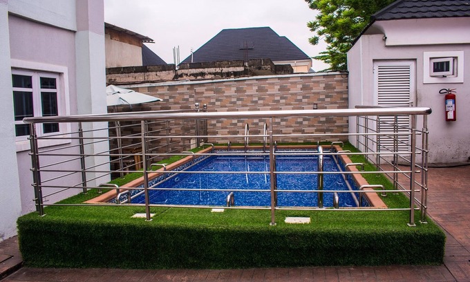 Yaba House | Aeroville Apartments