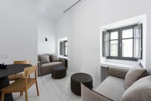 Naousa House | Aetherium Boutique Apartment